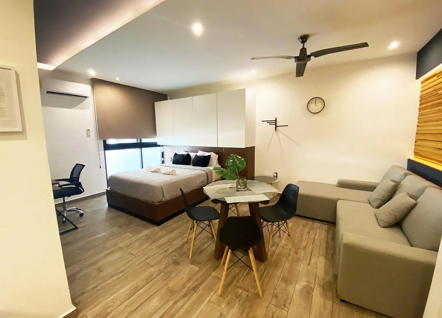 Workspace-Reliable Wifi-Ac Close To Everything Playa del Carmen México